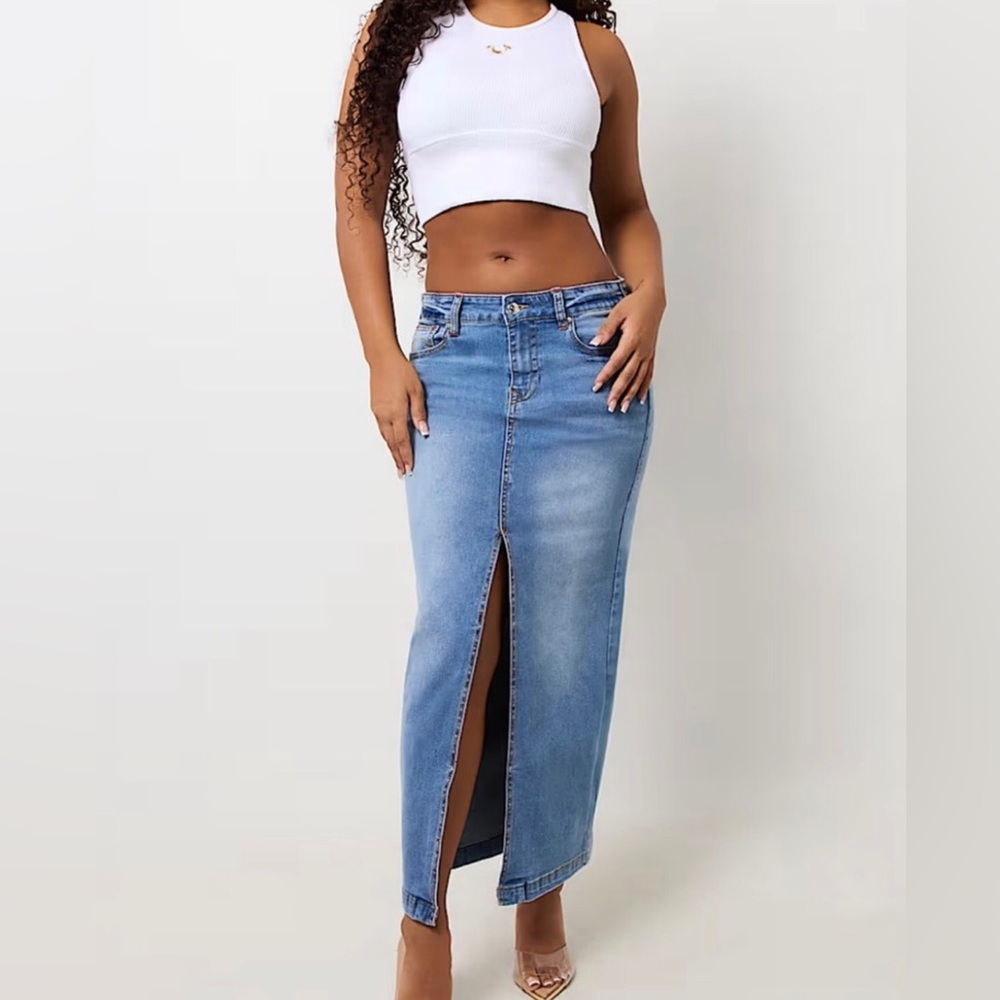 True Religion maxi front split stretch skirt medium wash size 28